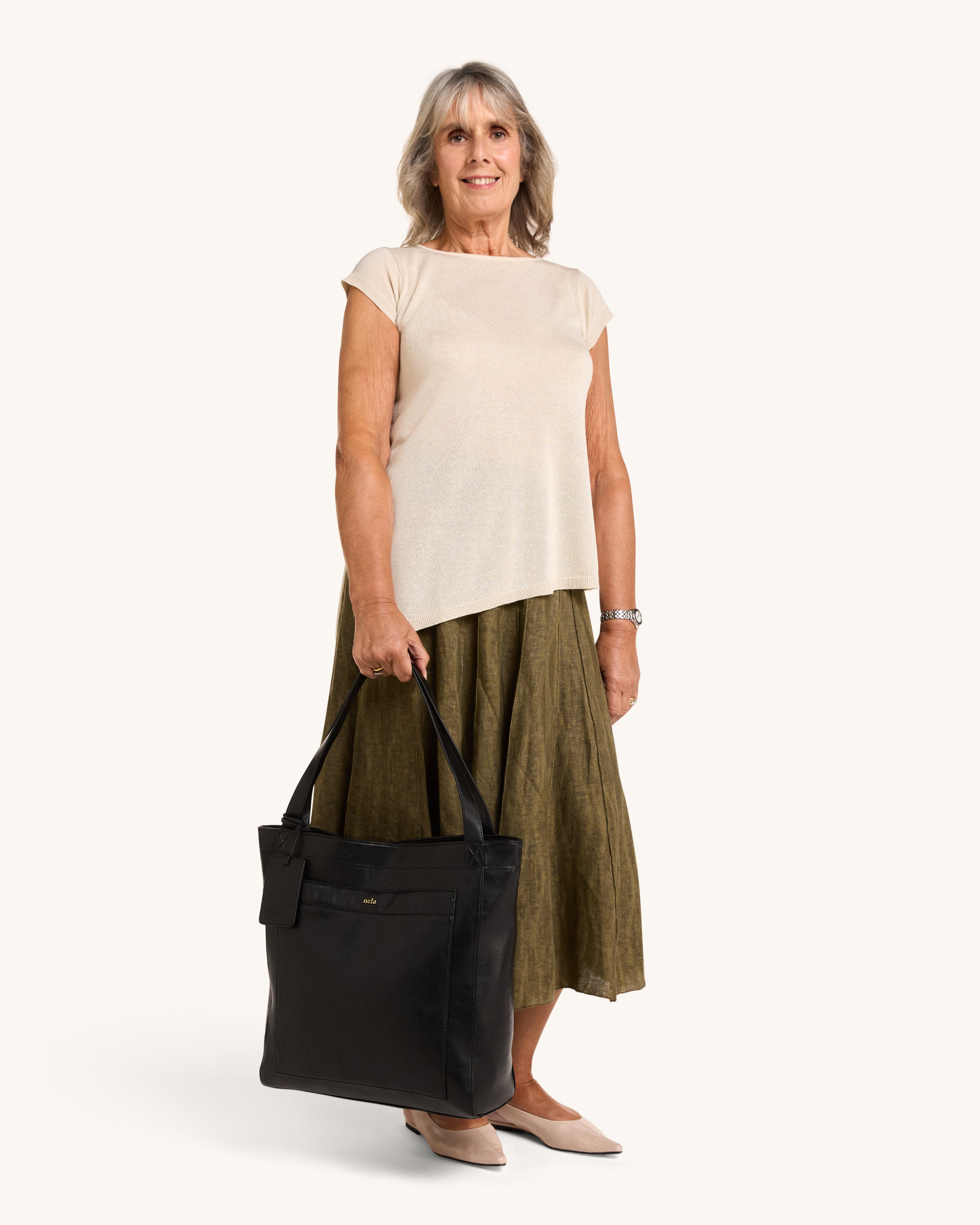 Clara Modern Chic | Stylish Tote Bag