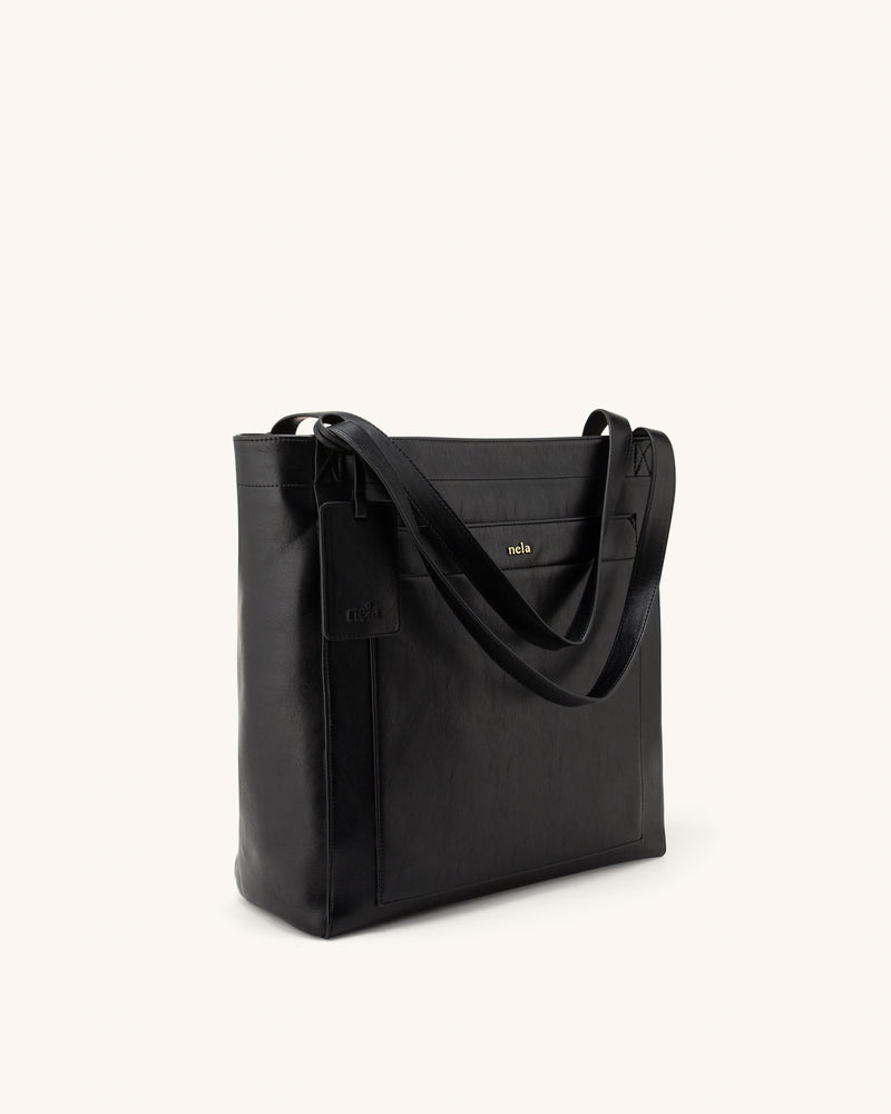 Clara Modern Chic | Stylish Tote Bag