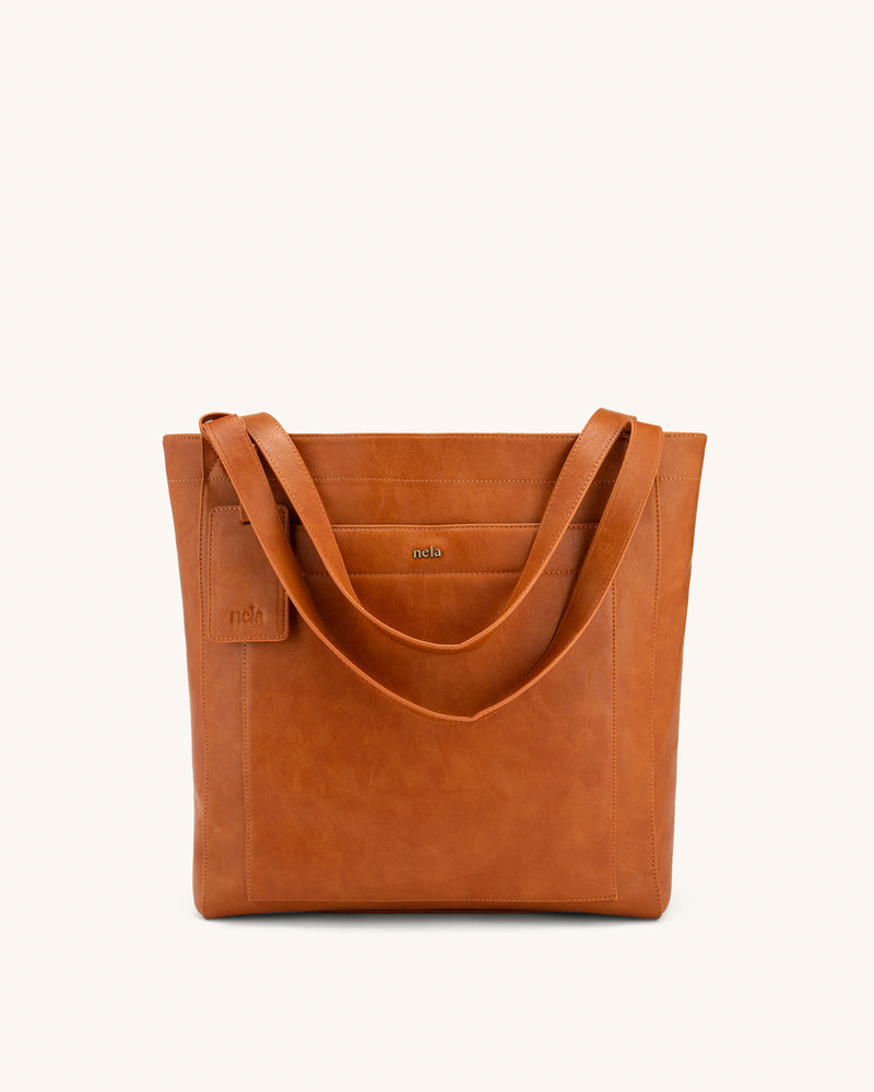 Clara Modern Chic | Stylish Tote Bag